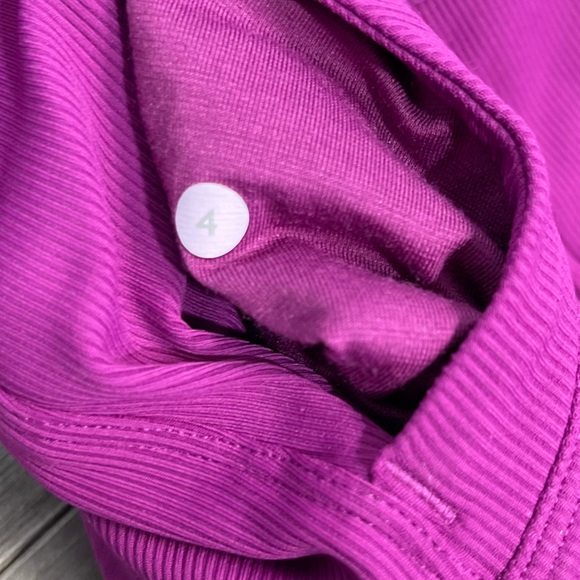 Lululemon In Flux Jacket Regal Plum Size 4 Lightweight Hooded Reversible W4G23S - Picture 15 of 16